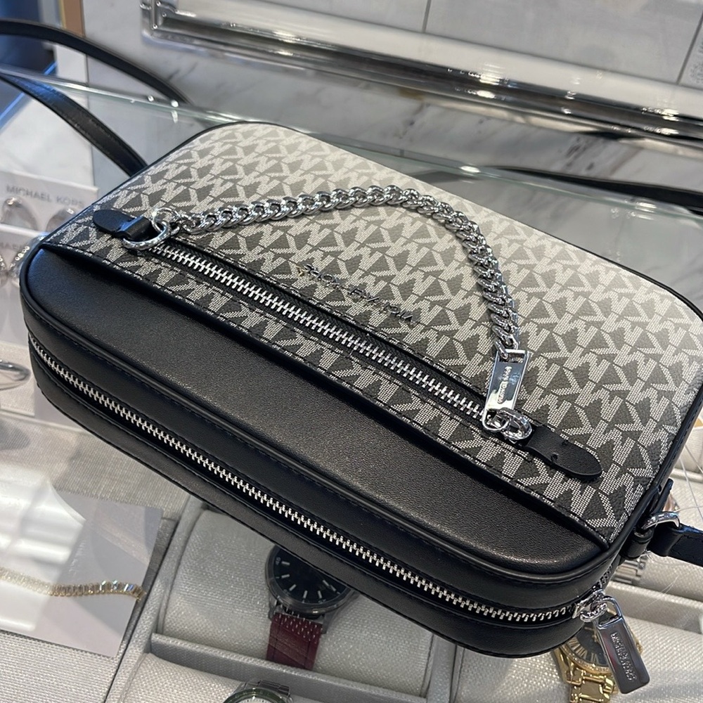 MICHAEL KORS Jet Set Lg Ombré Signature Logo EW Crossbody Body East West 
Black - Picture 10 of 16